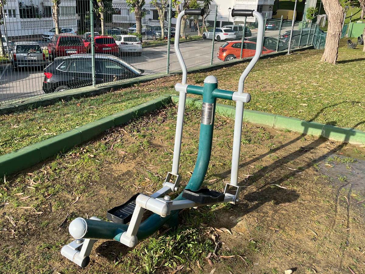 Andador elíptico del parque biosaludable