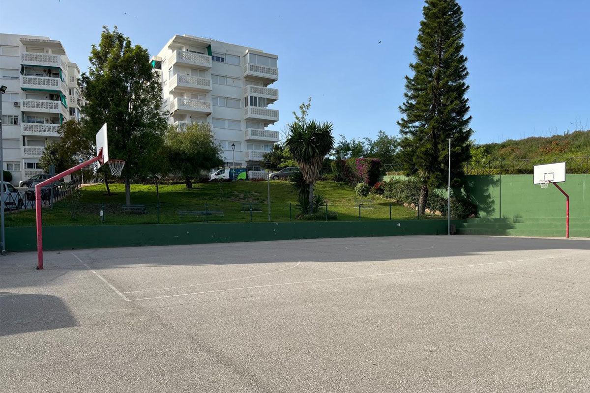 Cancha de baloncesto de la Urbanización Parque Antena